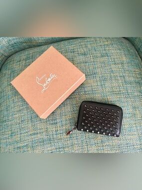 ❗️SALE❗️Christian Louboutin wallet